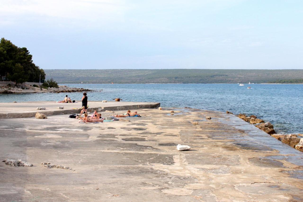 Apartments And Rooms By The Sea Nerezine, Losinj - 11815 Ngoại thất bức ảnh