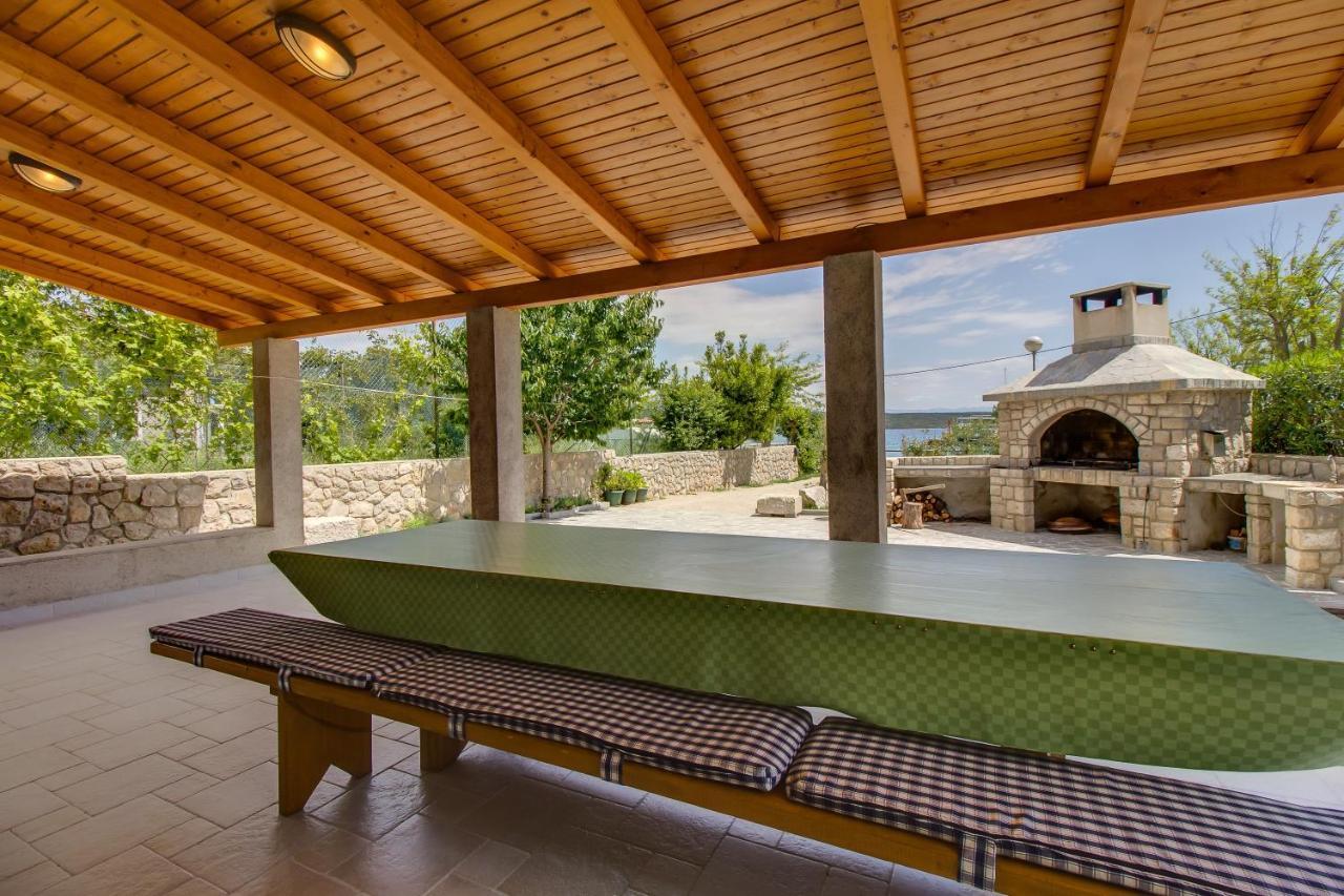 Apartments And Rooms By The Sea Nerezine, Losinj - 11815 Ngoại thất bức ảnh