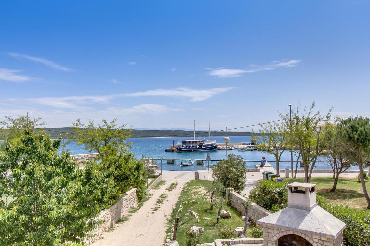 Apartments And Rooms By The Sea Nerezine, Losinj - 11815 Ngoại thất bức ảnh