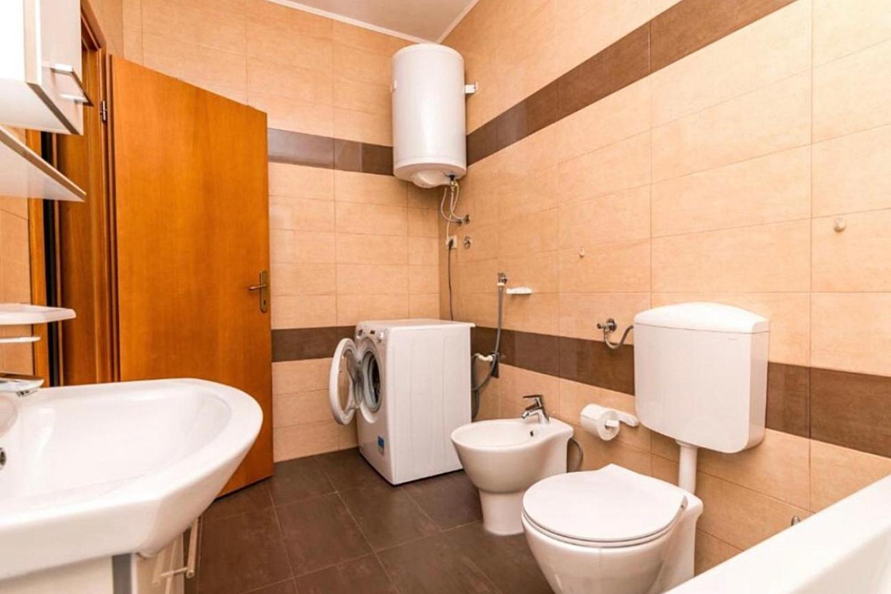 Apartments And Rooms By The Sea Nerezine, Losinj - 11815 Phòng bức ảnh